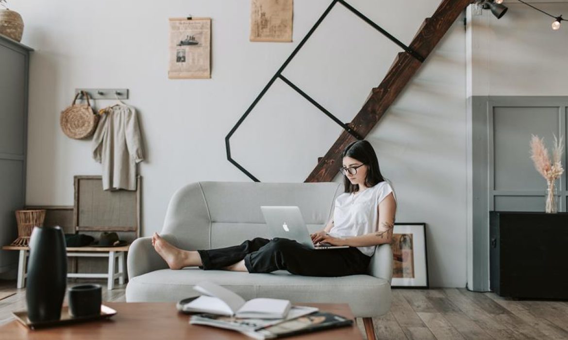 newsletter subscription for readers